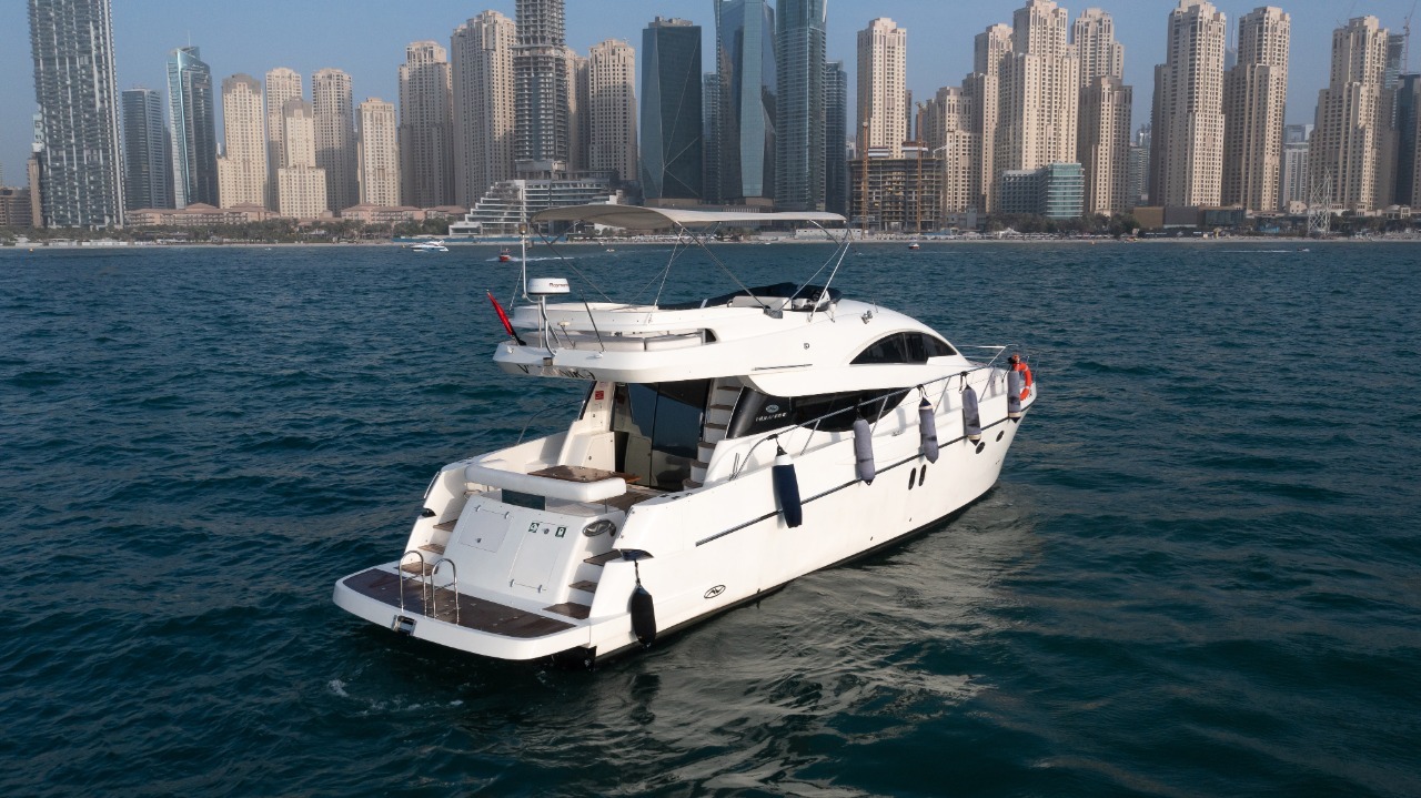 VERONIKA 55FT