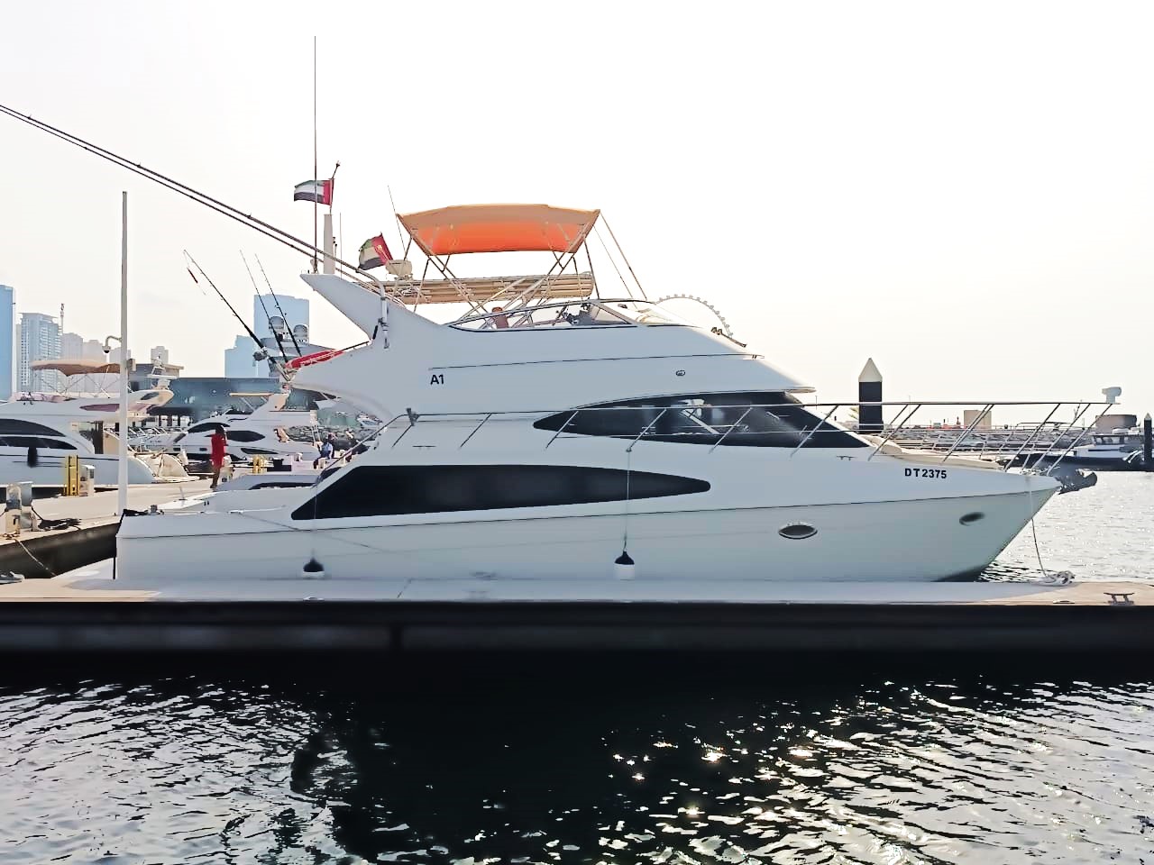 CARVAR 42 FT HARBOUR