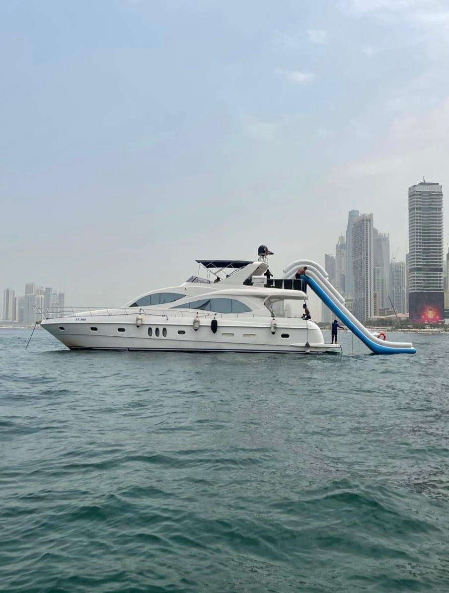MAJESTY 70FT