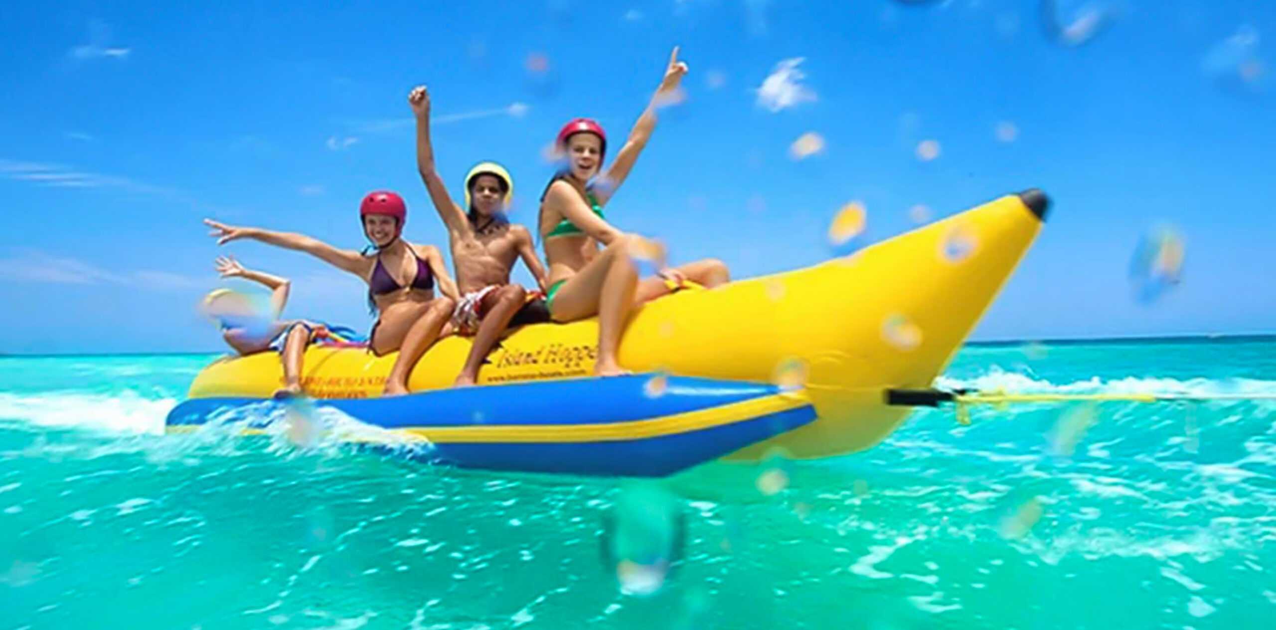 gallery-01700478692-banana-boat-ride-dubai