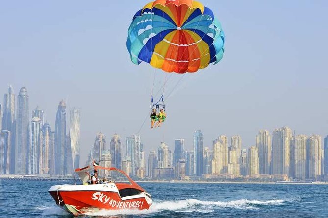 3hours yacht tour with parasailing 2450aed